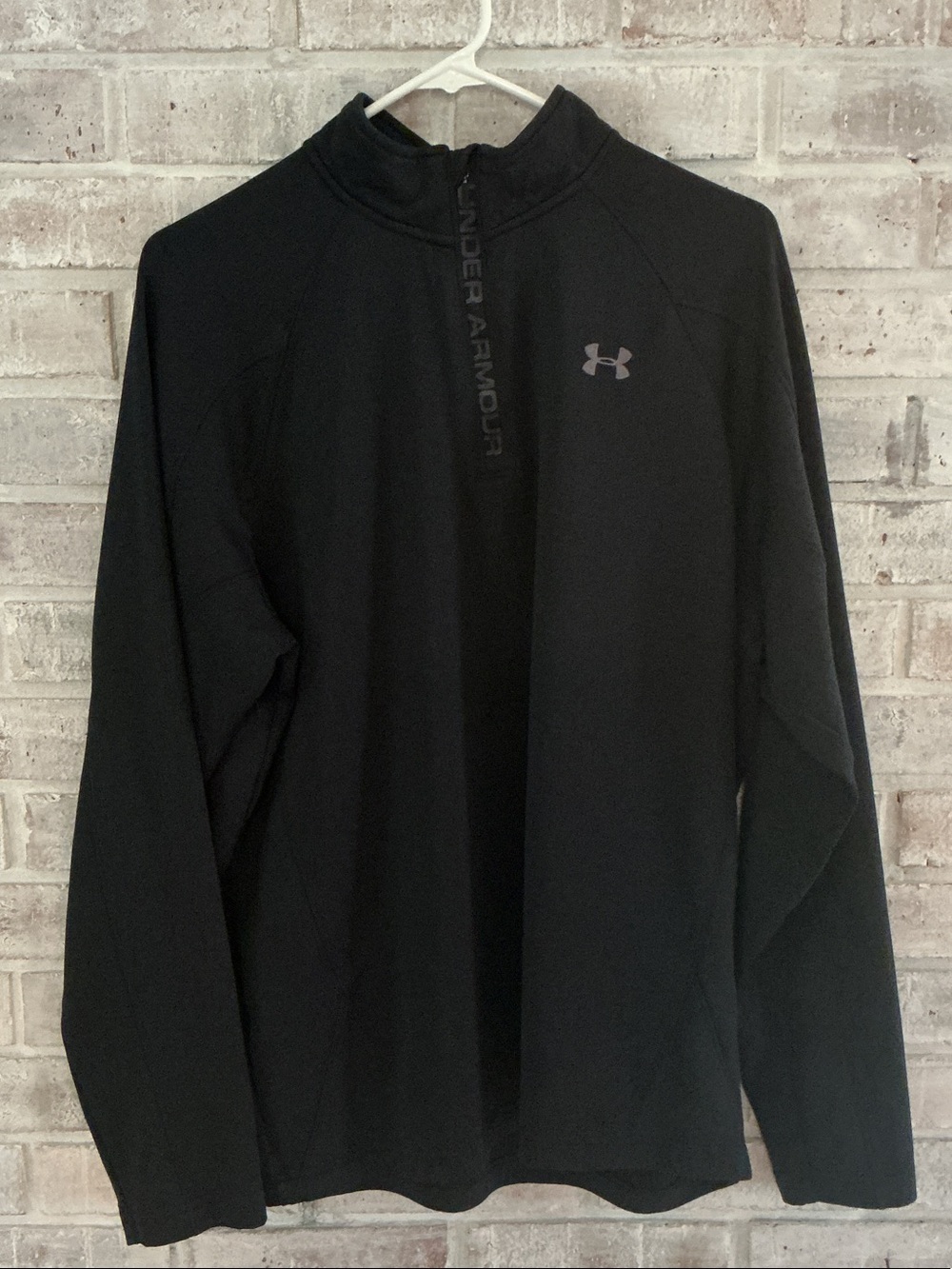 Under Armour Black Men's 1/4 Zip Performance Pullover